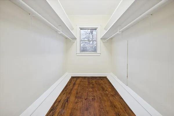 $445,000 | 302 East Jackson Street, West Columbia, TX 77486