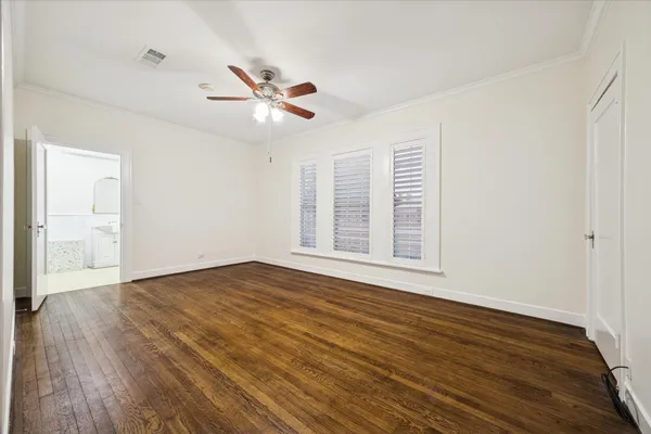 $445,000 | 302 East Jackson Street, West Columbia, TX 77486