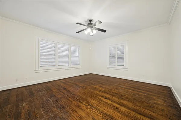 $445,000 | 302 East Jackson Street, West Columbia, TX 77486