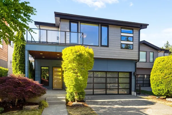 $1,650,000 | 1494 14th Place Northeast, Issaquah, WA 98029