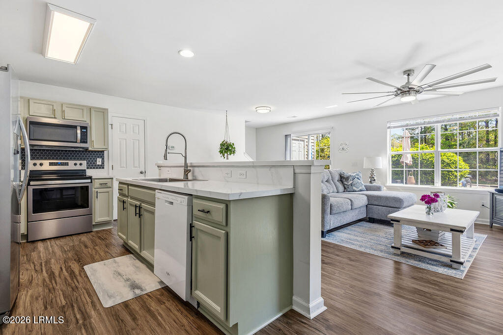 110 Slater Street Okatie, SC 29909 - Photo 6 of 47 0I4A3861