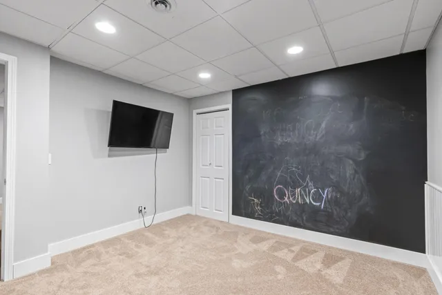 $399,000 | 822 East Remington Square, La Porte, IN 46350