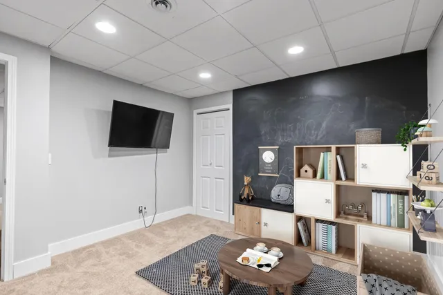 $399,000 | 822 East Remington Square, La Porte, IN 46350