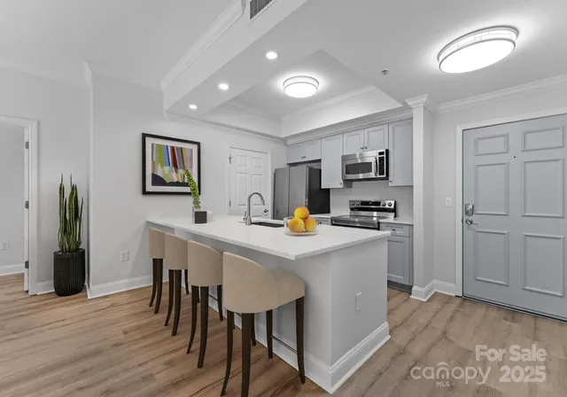 $469,900 | 300 West 5th Street, Unit 509, Charlotte, NC 28202