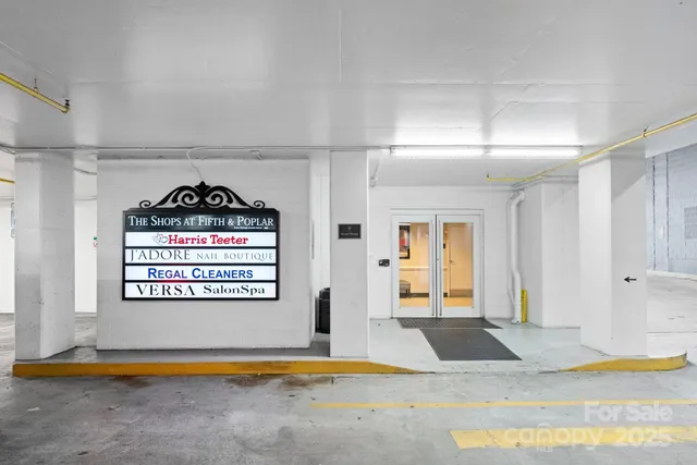 $469,900 | 300 West 5th Street, Unit 509, Charlotte, NC 28202