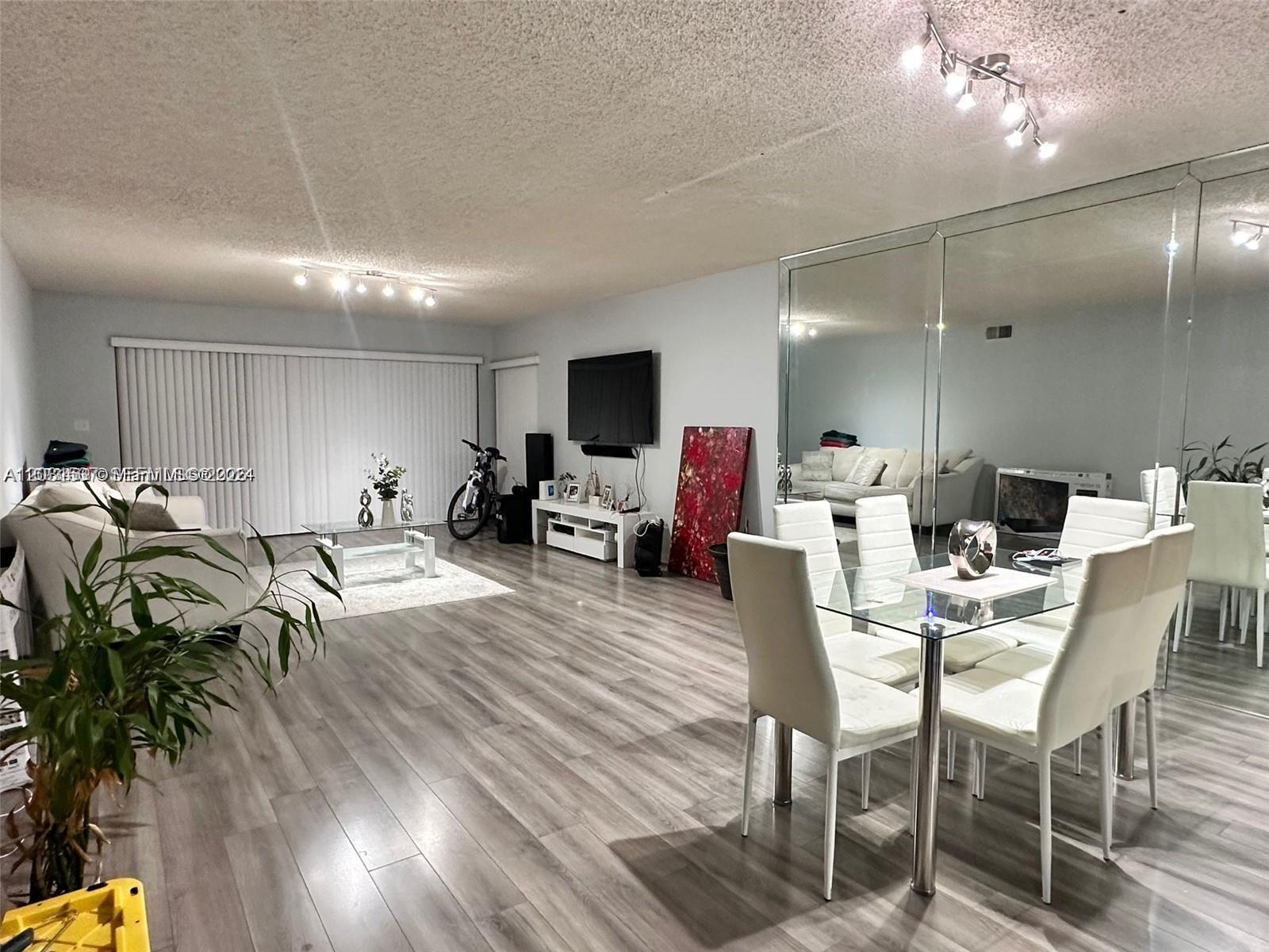 601 Ives Dairy Road, Unit 4018 Miami, FL 33179 - Photo 1 of 61