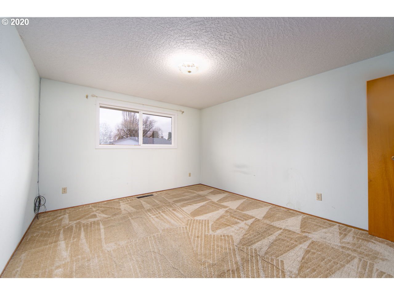 1211 Randolph Road Woodburn, OR 97071 - Photo 16 of 27 Gallery Image 16