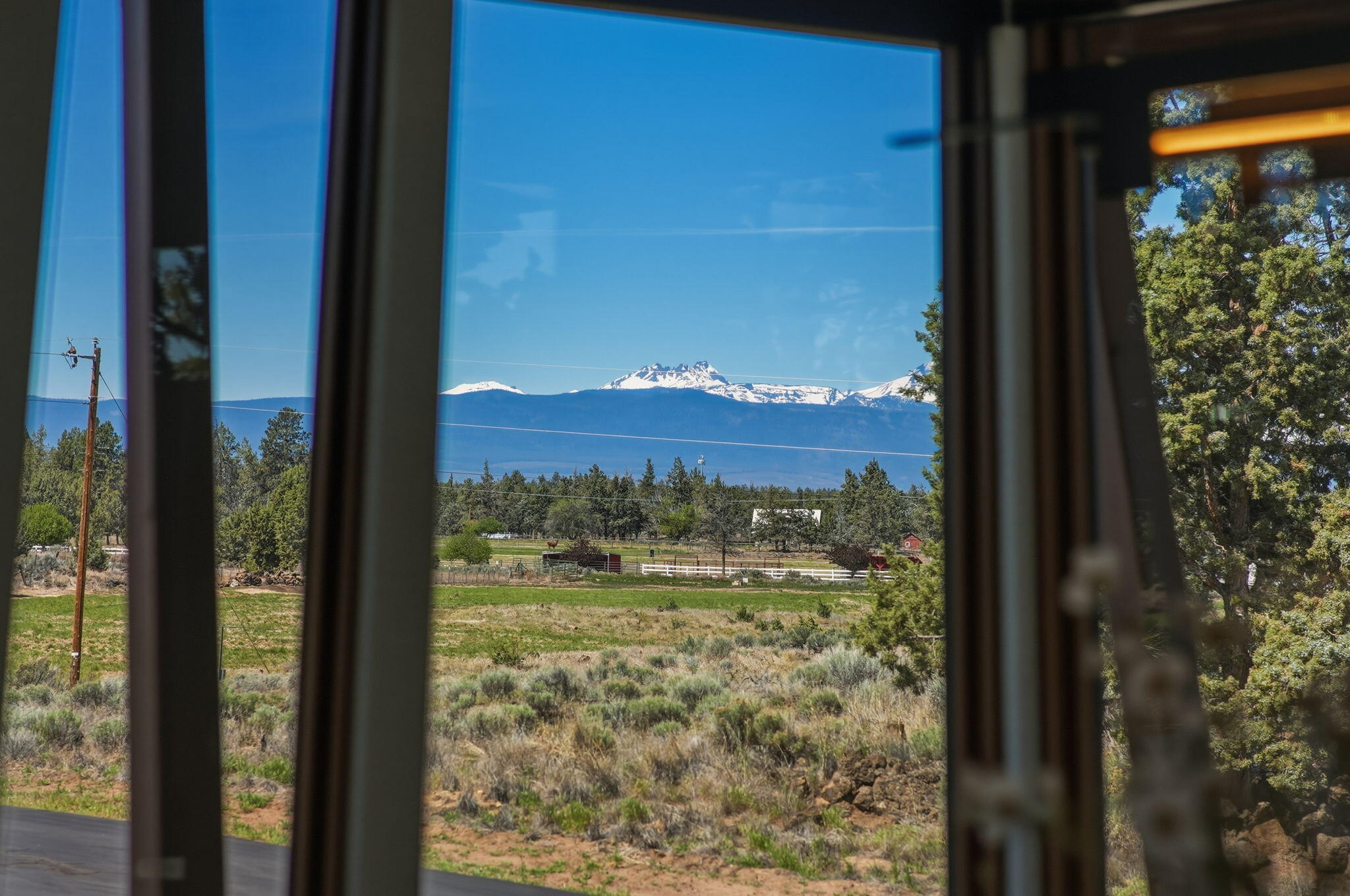 64144 Pioneer Loop Bend, OR 97701 - Photo 58 of 192 28-web-or-mls-Riley Visuals-28