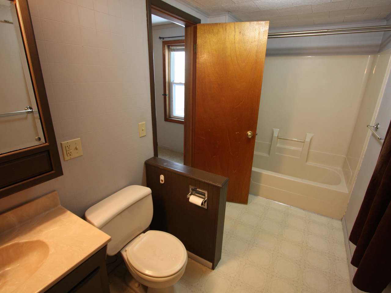 518 North Brown Street Rhinelander, WI 54501 - Photo 7 of 15 Gallery Image 7