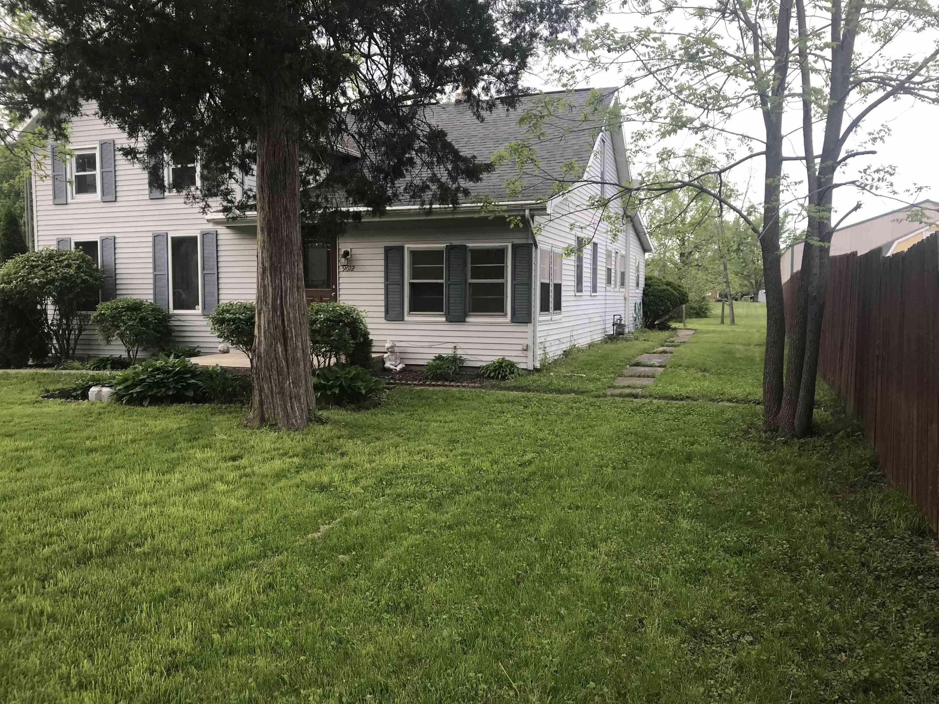 9612 Liberty Mills Road Fort Wayne, IN 46804 - Photo 4 of 28 Gallery Image 4