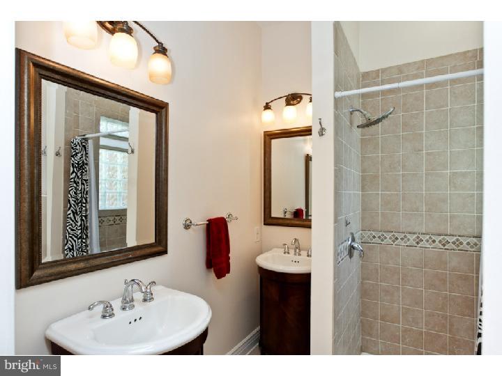 148 Fitzgerald Street Philadelphia, PA 19148 - Photo 11 of 13 Gallery Image 11