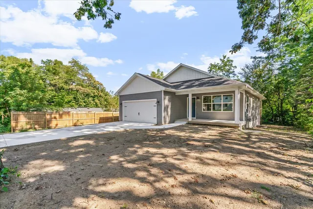 $349,900 | 57723 Ryan Street, Mattawan, MI 49071