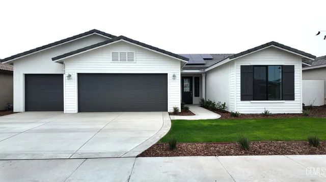 $579,500 | Undisclosed Address, Bakersfield, CA 93311