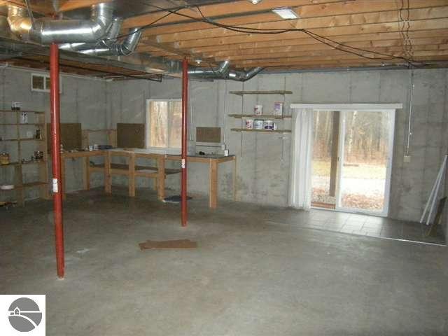 10671 No 19 Road Buckley, MI 49620 - Photo 20 of 22 1732534-19.JPG