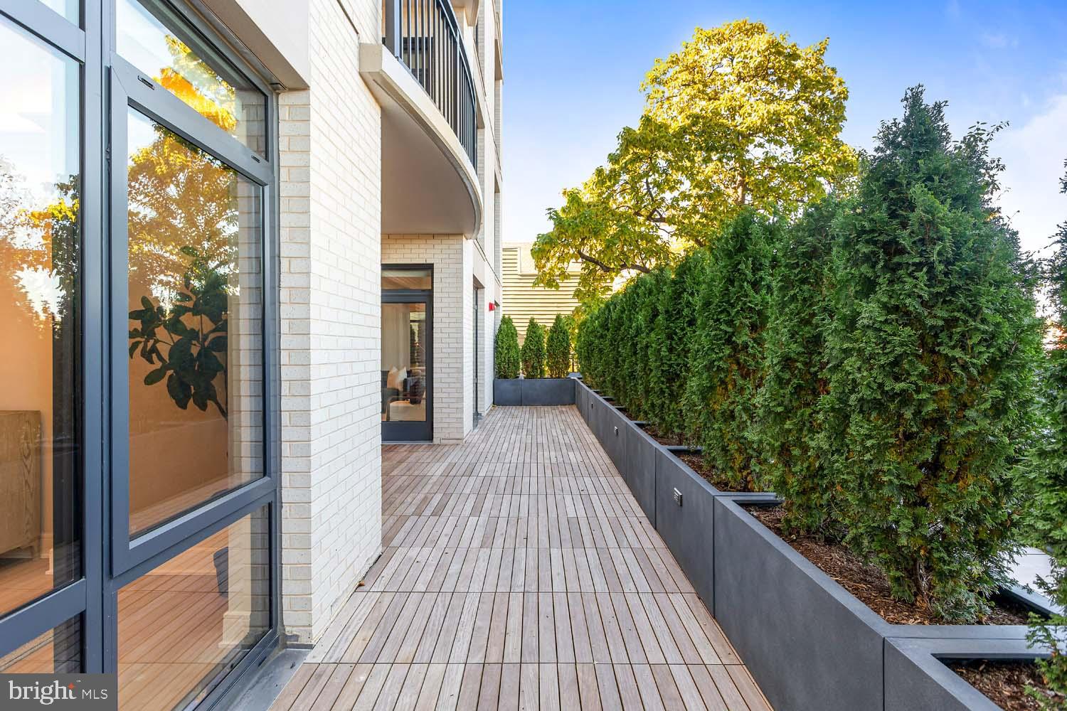 6718 Lowell Avenue, Unit 406 McLean, VA 22101 - Photo 45 of 86