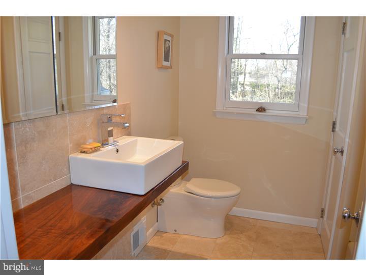 690 Forest Road Wayne, PA 19087 - Photo 13 of 21