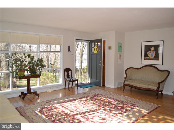 690 Forest Road Wayne, PA 19087 - Photo 7 of 21