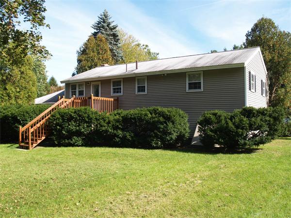 9 Reid Road Chelmsford, MA 01824 - Photo 12 of 13