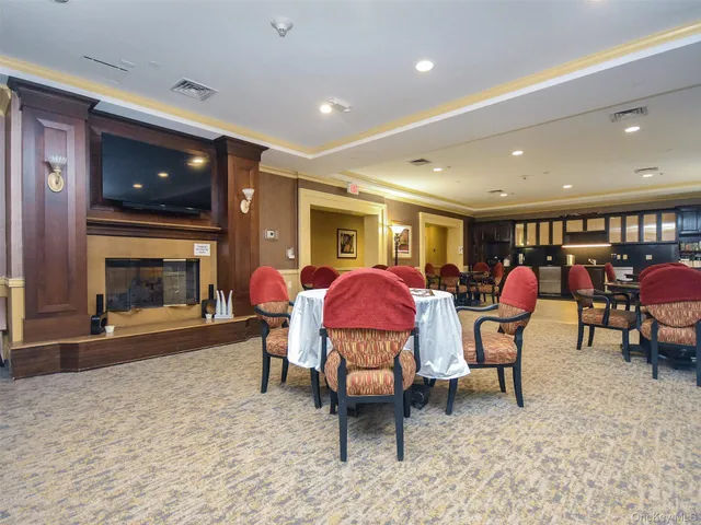 $465,000 | 50 Merrick Avenue, Unit 119, East Meadow, NY 11554