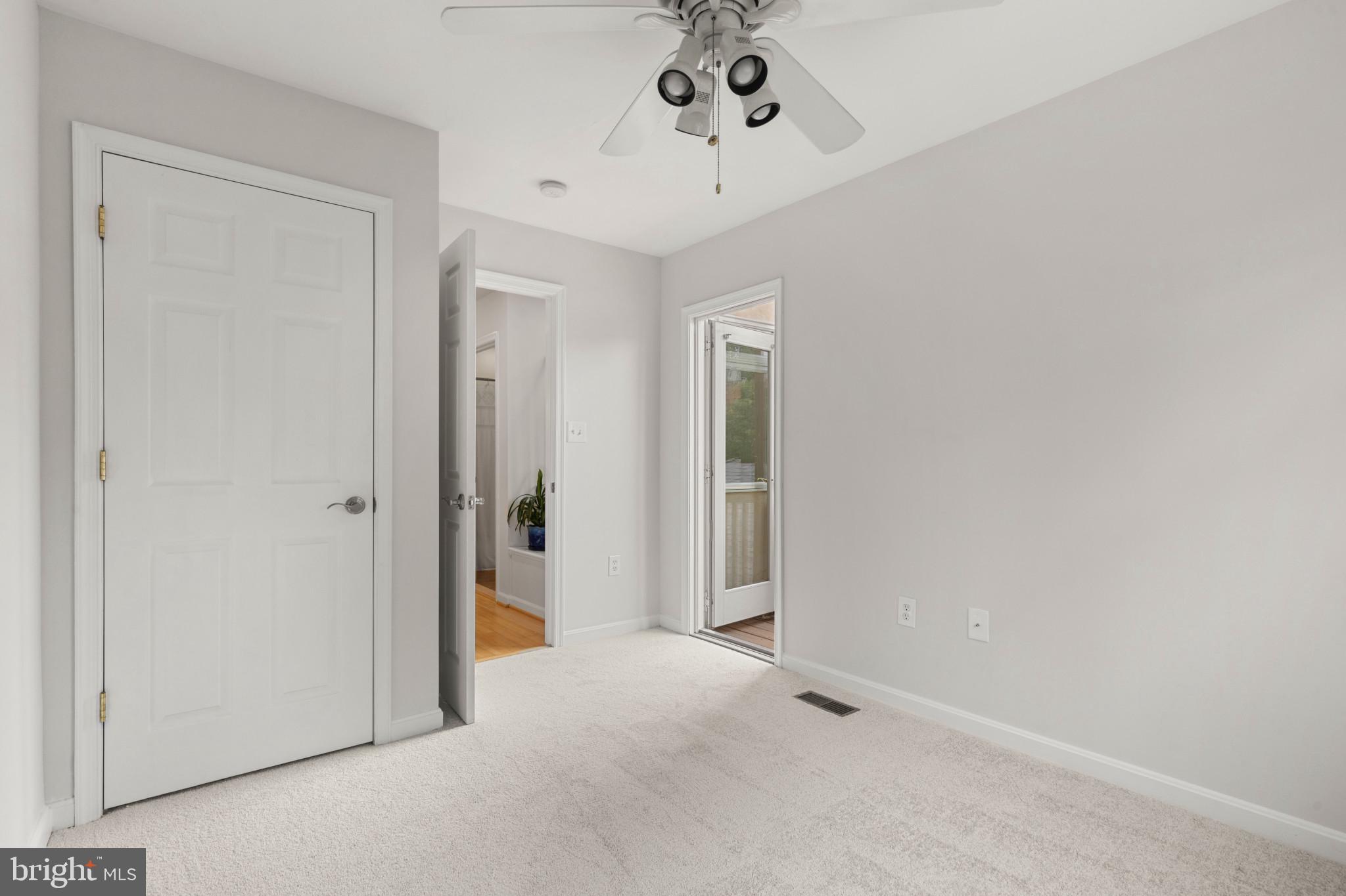 106 West Lee Street Baltimore, MD 21201 - Photo 25 of 37 Third Bedroom