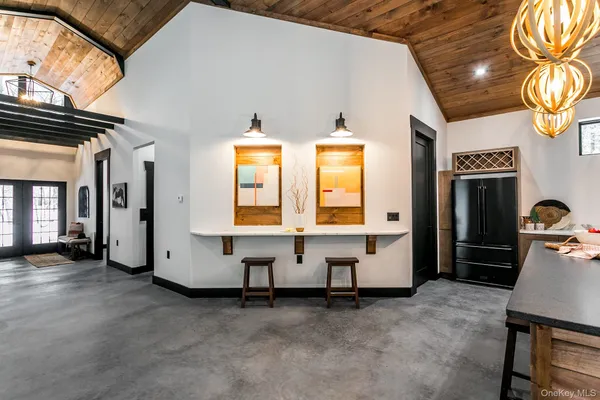 $899,000 | 805 Kripplebush Road, Accord, NY 12404