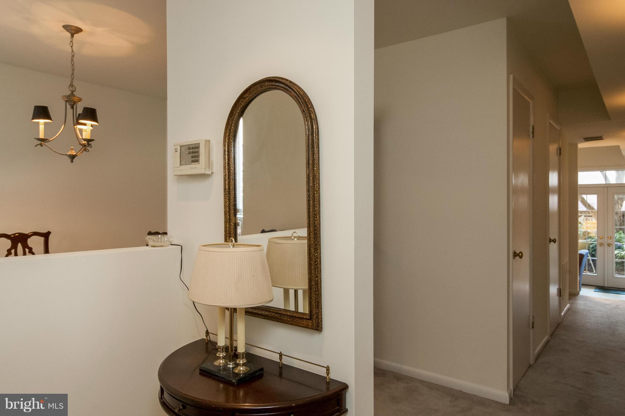427 George Street Baltimore, MD 21201 - Photo 3 of 27 Front entry