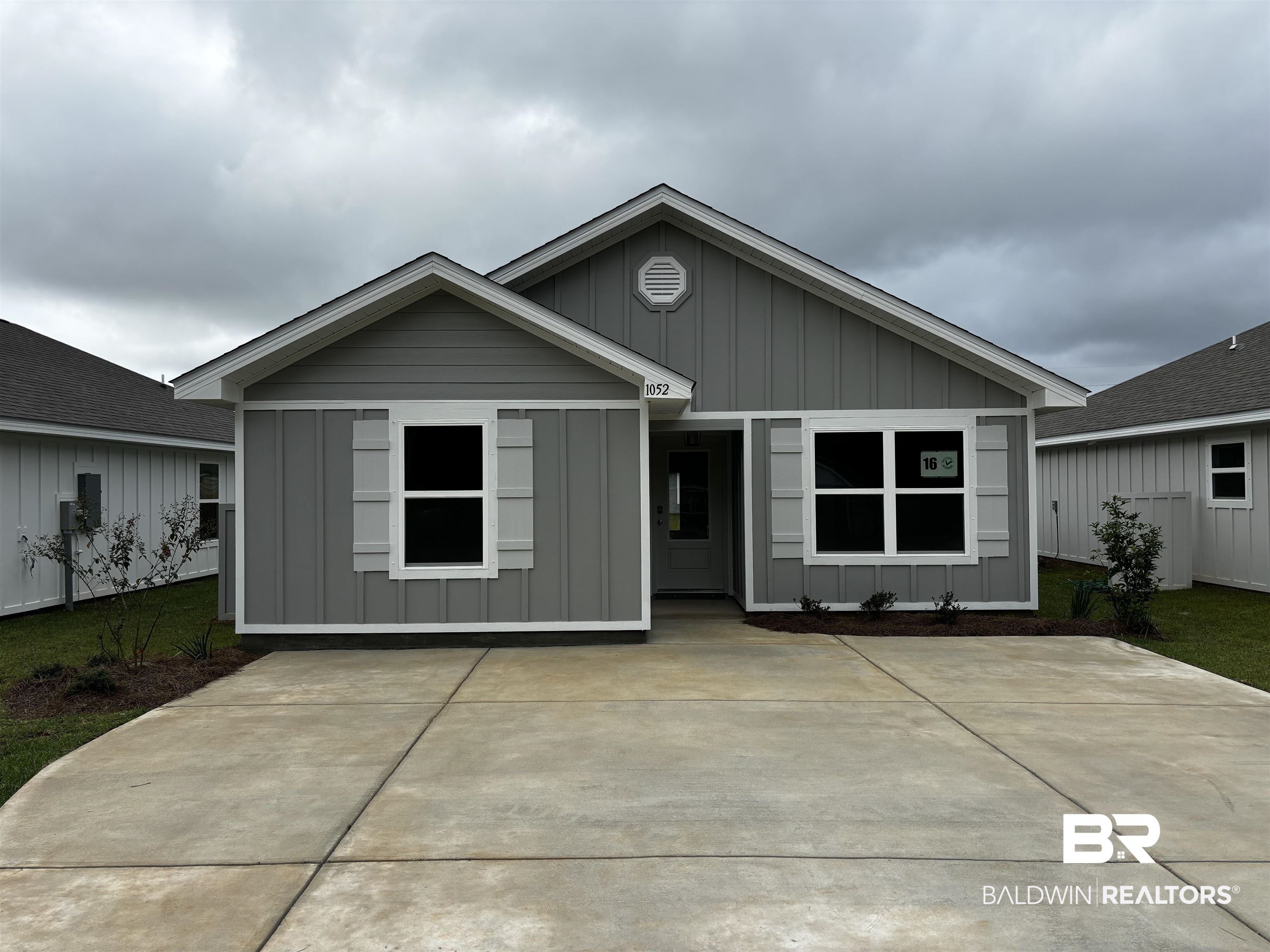 1052 South Bay Street Foley, AL 36535 - Photo 2 of 30