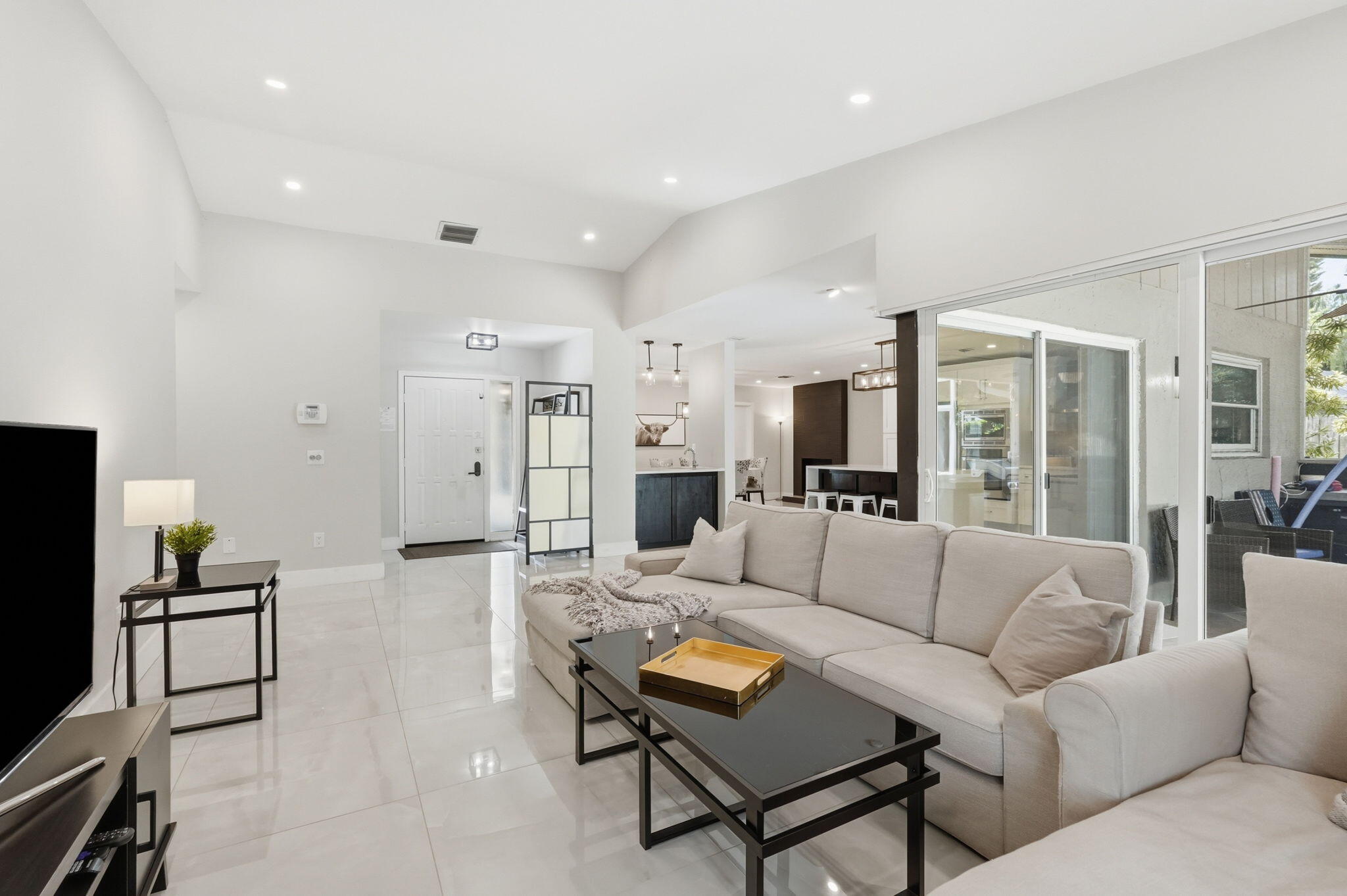 1799 Shower Tree Way Wellington, FL 33414 - Photo 17 of 58 18-web-or-mls-1799_Shower_Tree_Way_018