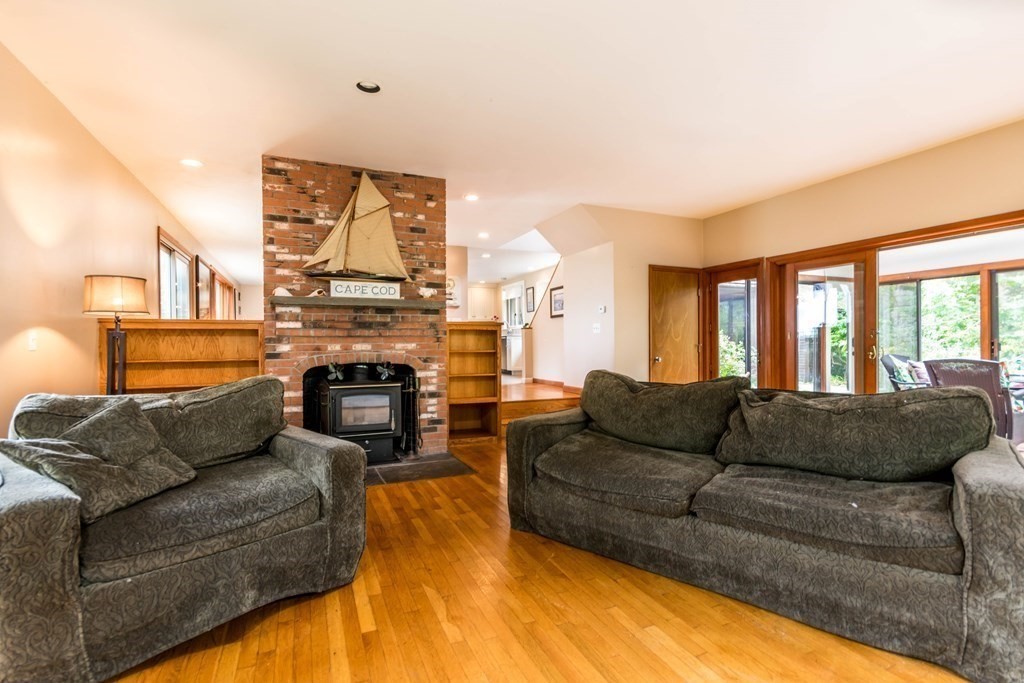 9 Long Boat Road Bourne, MA 02532 - Photo 13 of 38 Gallery Image 13