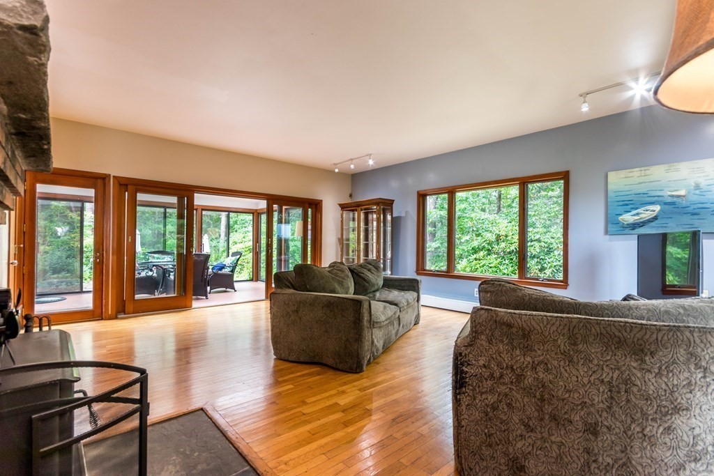 9 Long Boat Road Bourne, MA 02532 - Photo 14 of 38 Gallery Image 14