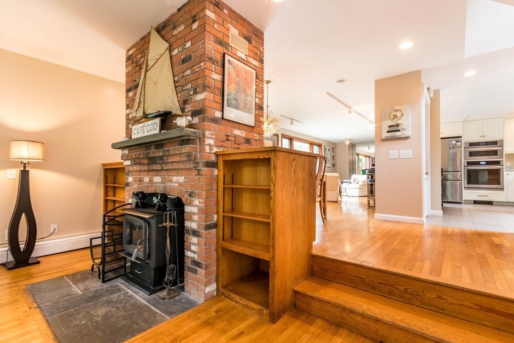 9 Long Boat Road Bourne, MA 02532 - Photo 16 of 38 Gallery Image 16