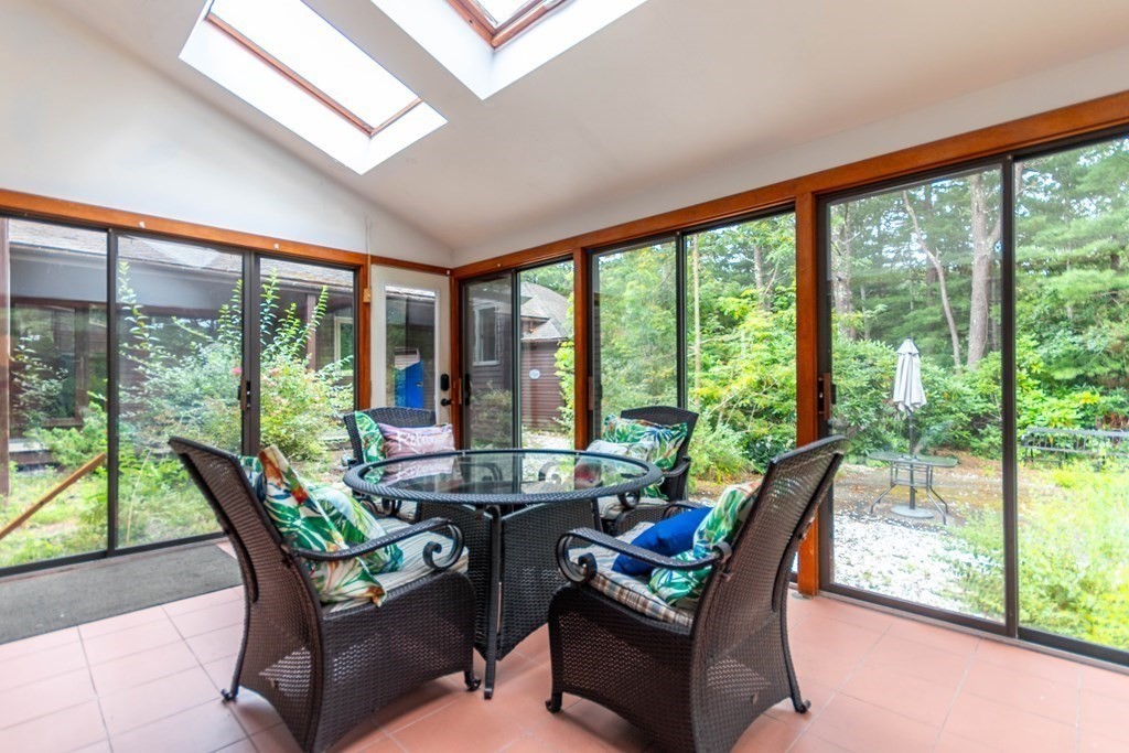 9 Long Boat Road Bourne, MA 02532 - Photo 18 of 38 Gallery Image 18
