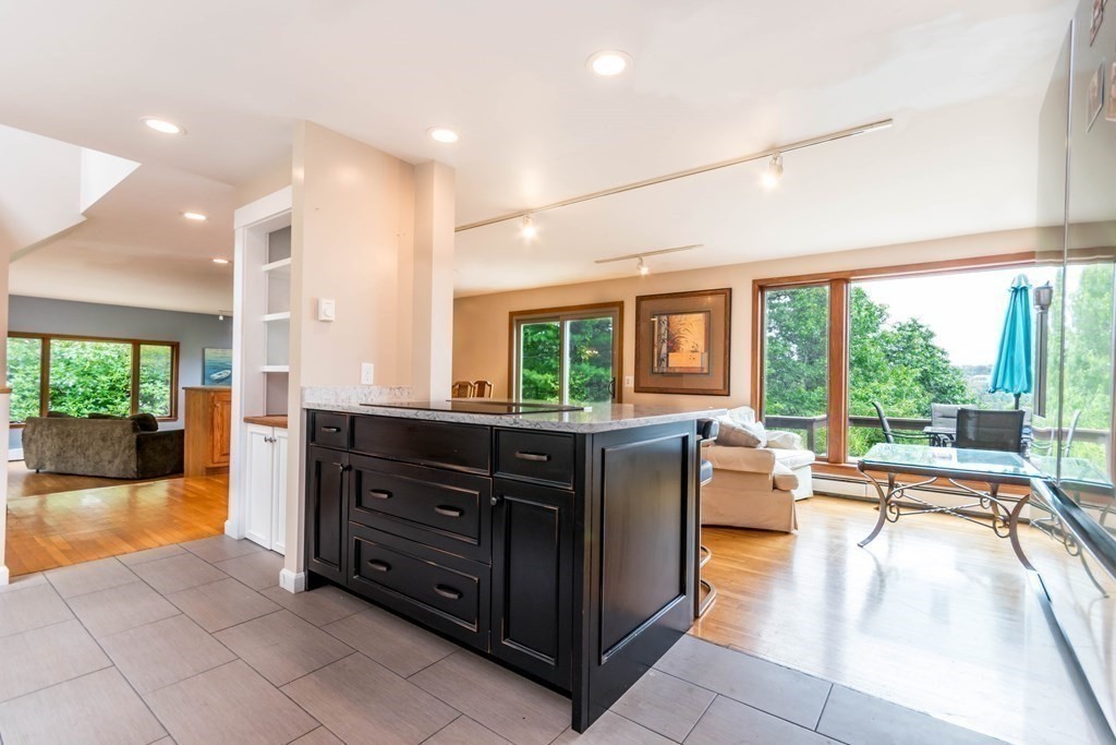 9 Long Boat Road Bourne, MA 02532 - Photo 8 of 38 Gallery Image 8