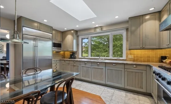 $7,000 | 4 Jensen Court, Chatham, NJ 07928