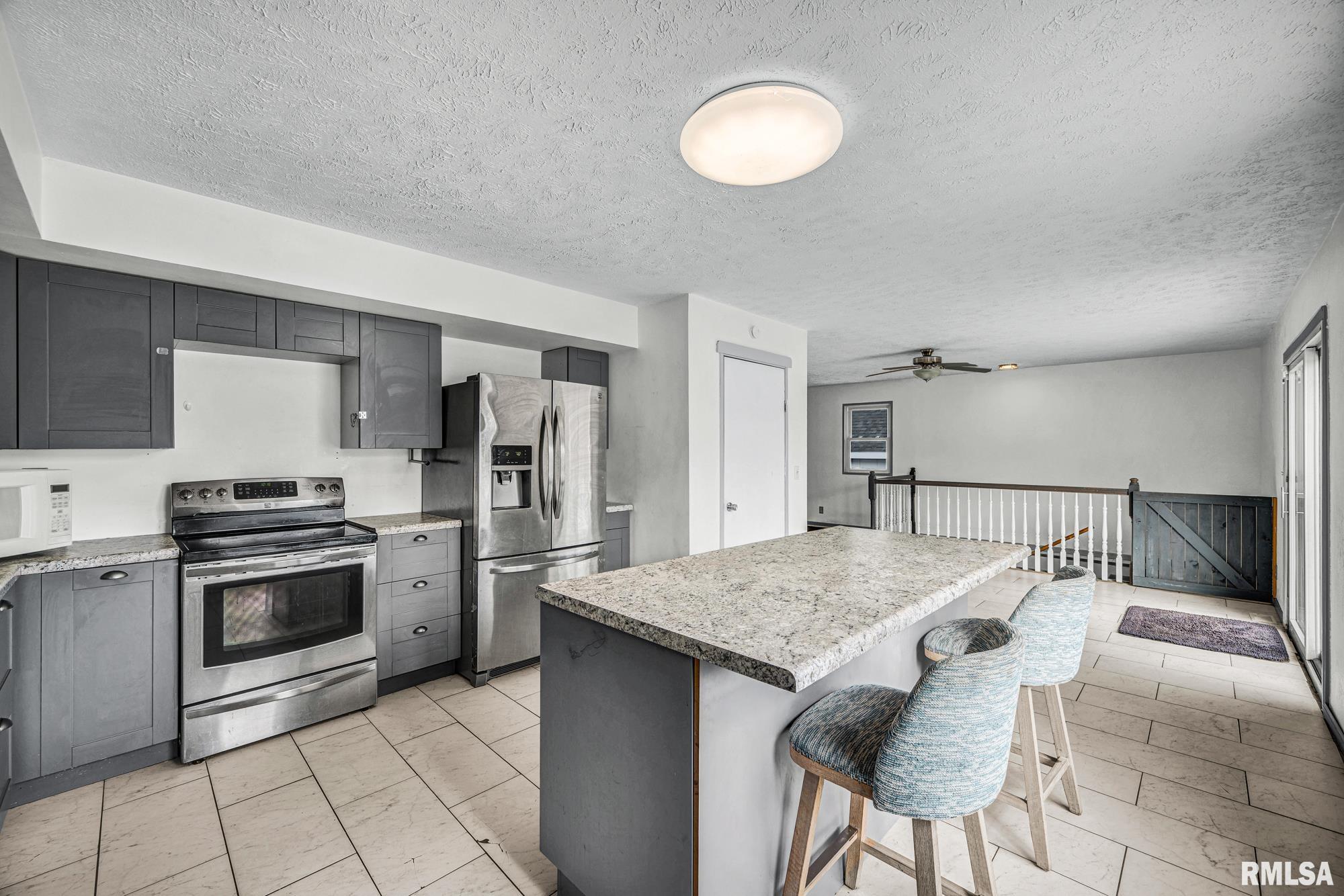 2177 Washington Road Washington, IL 61571 - Photo 22 of 60