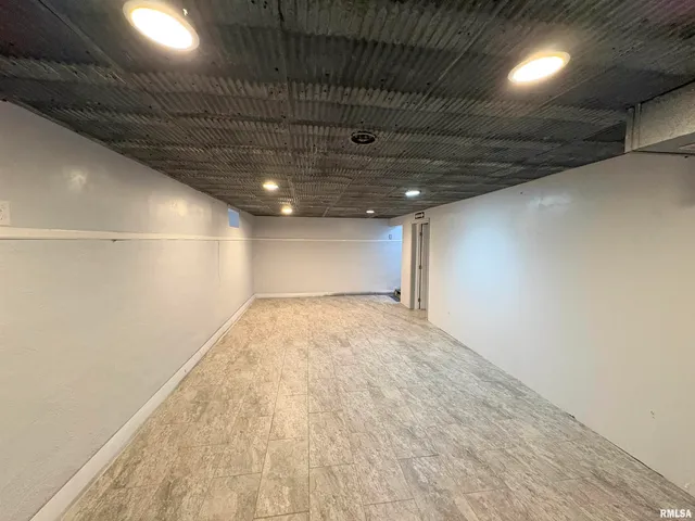 $189,900 | 2177 Washington Road, Washington, IL 61571