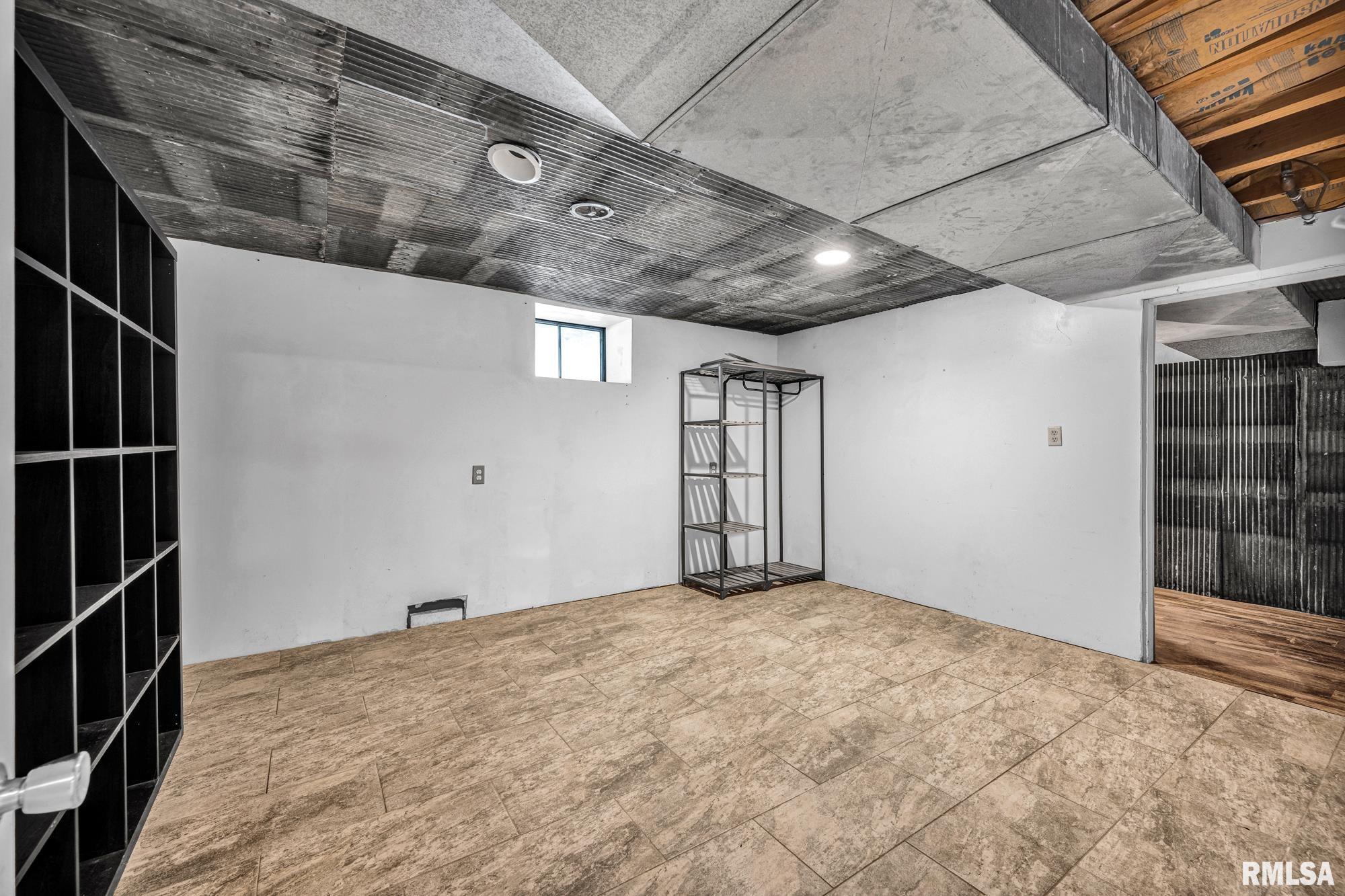 2177 Washington Road Washington, IL 61571 - Photo 44 of 60