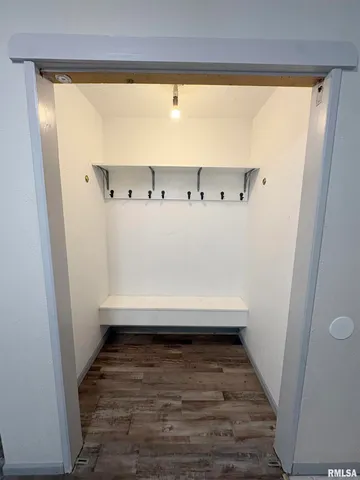 $189,900 | 2177 Washington Road, Washington, IL 61571