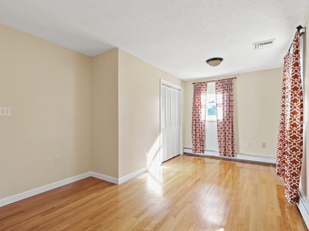 23 Riverview Road Framingham, MA 01701 - Photo 16 of 33 Gallery Image 16