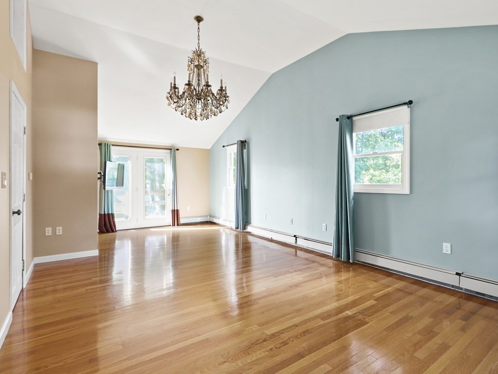 23 Riverview Road Framingham, MA 01701 - Photo 18 of 33 Gallery Image 18