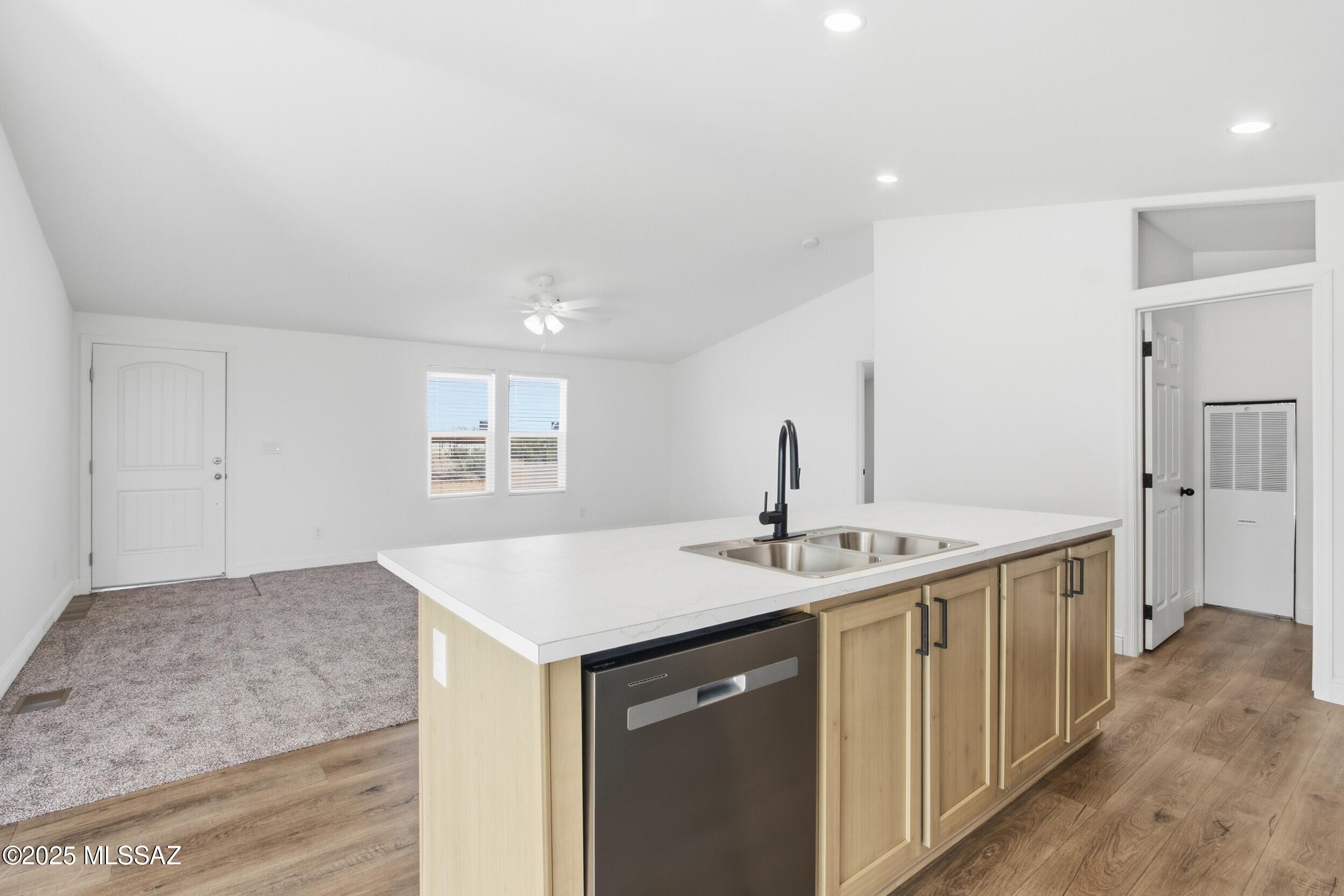 13301 North Derringer Road Marana, AZ 85653 - Photo 16 of 30 20