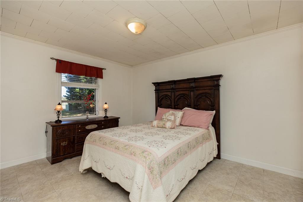 2180 Needmore Road Woodleaf, NC 27054 - Photo 13 of 50