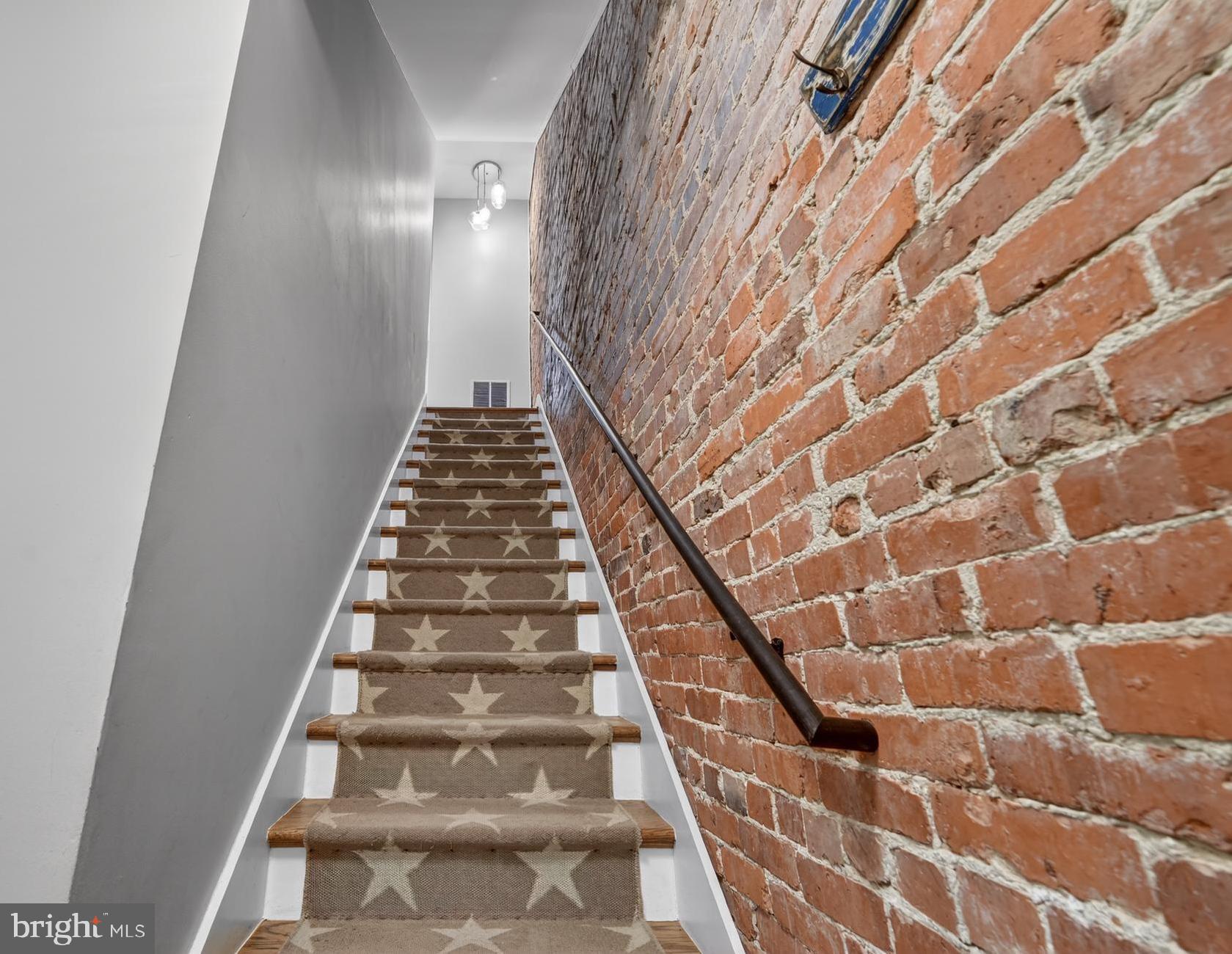 158 Bryant Street Northwest, Unit 2 Washington, DC 20001 - Photo 11 of 40