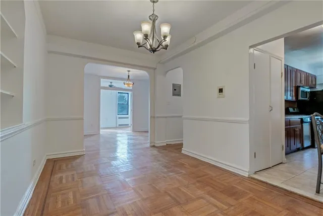 $325,000 | 909 East 29th Street, Unit 3F | Midwood