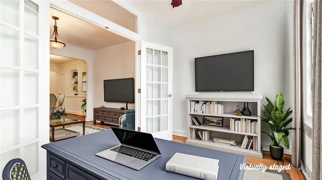 $325,000 | 909 East 29th Street, Unit 3F | Midwood