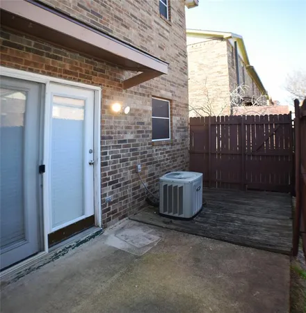 $1,995 | 916 Cedar Terrace, Cedar Hill, TX 75104