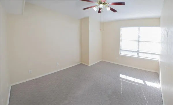 $1,995 | 916 Cedar Terrace, Cedar Hill, TX 75104