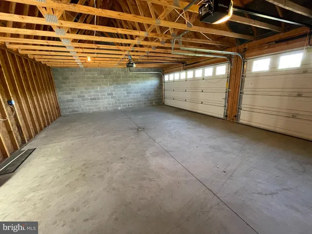 a view of a dry yard