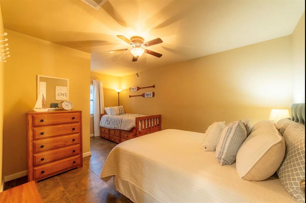 6771 Briar Road Azle, TX 76020 - Photo 19 of 24 Gallery Image 19
