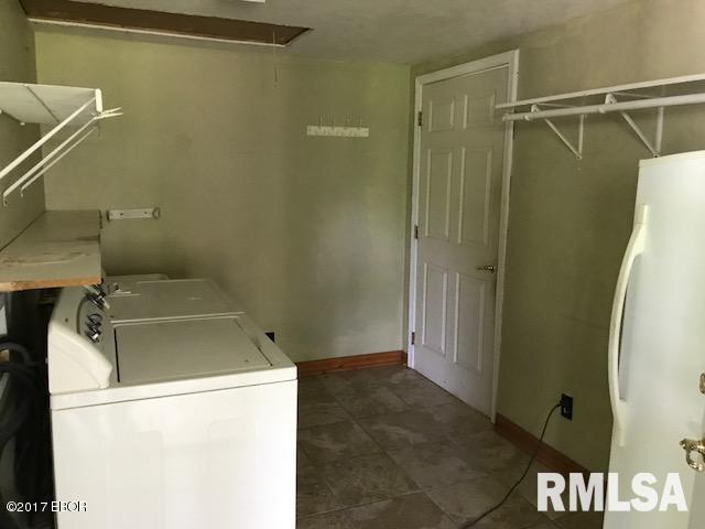 5687 North Parrish Road Thompsonville, IL 62890 - Photo 11 of 24 Gallery Image 11
